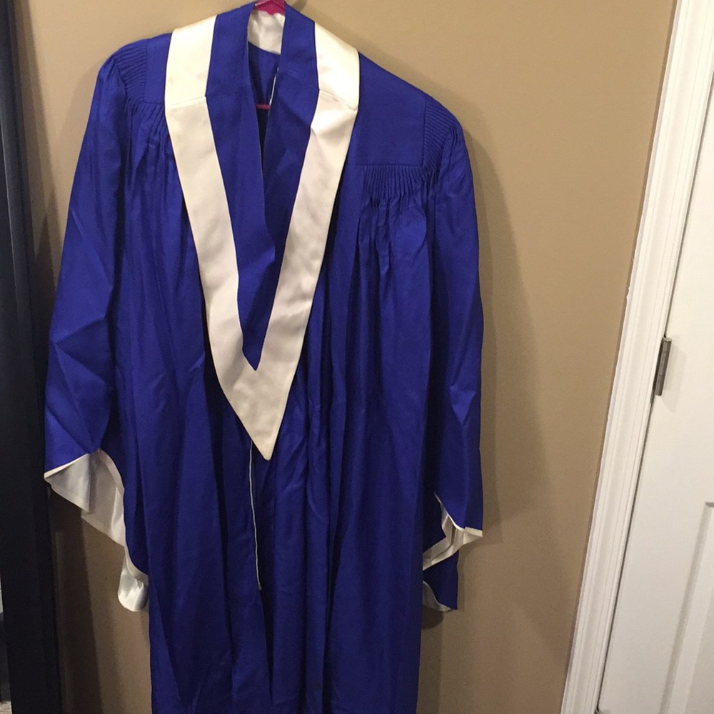 church/graduation gown